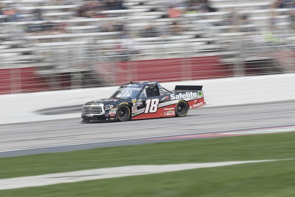 Fans invited to watch NASCAR teams test at Atlanta Motor Speedway