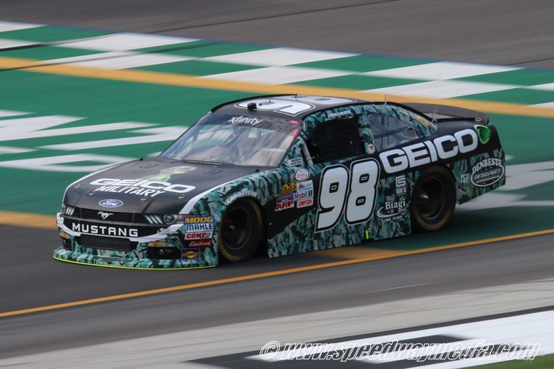 Kentucky_Xfinity Qualifying_7Jul17_1832.jpg