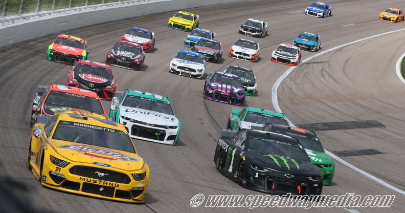 22 -Kansas - Buschy McBusch 400 - photo by Ron Olds.JPG