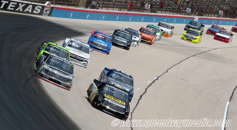 Camping World Truck - SpeedyCash.com 220 - Texas - photo by Ron Olds - sm5.JPG