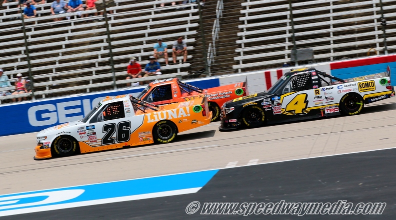 Camping World Truck - SpeedyCash.com 220 - Texas - photo by Ron Olds - sm10 .JPG