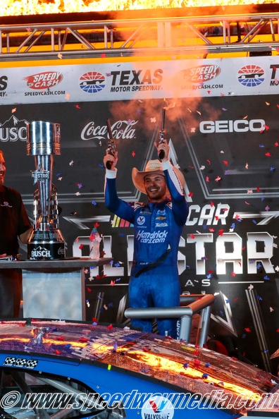 NASCAR All-Star Race - Texas Motor Speedway.-photo by Ron Oldd sm7  .JPG