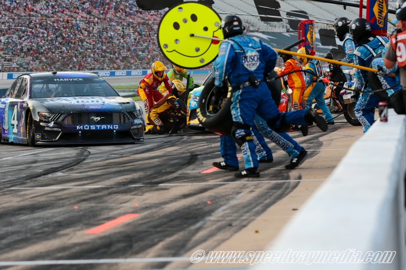 NASCAR All-Star Race - Texas Motor Speedway.-photo by Ron Olds sm25  