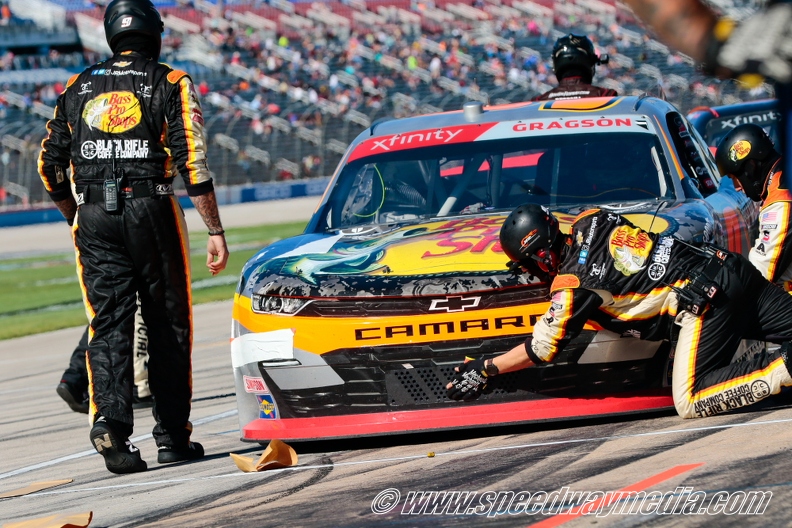 Andy's Frozen Custard 335 - Texas Motor Speedway - sm 22 - Ron Olds  .JPG
