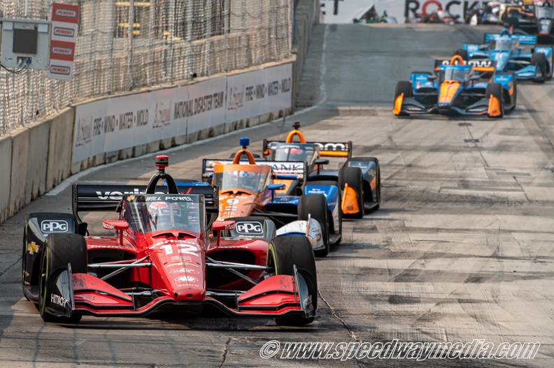 12 Will Power leads race action