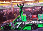 Kyle Busch victory-5JPG