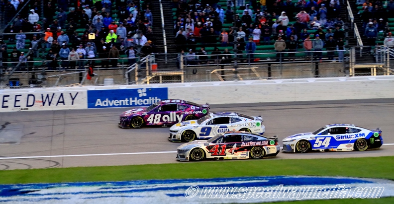 Late race action.JPG