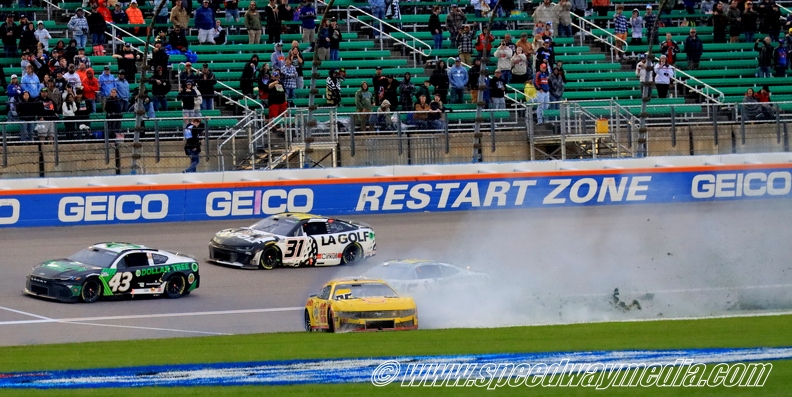 Logano spins of turn 4