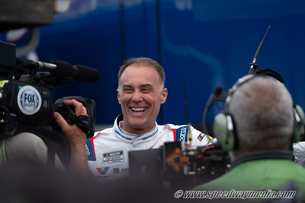 Kevin Harvick (1644 visits) Kevin Harvick