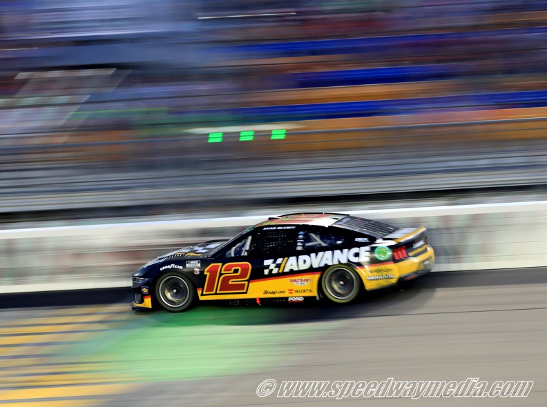 ryan Blaney finish line.JPG