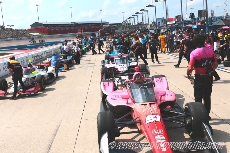 Pit row before Qualifying.JPG