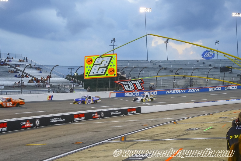 B09I1879.jpg