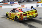 Chris Buescher pit stop