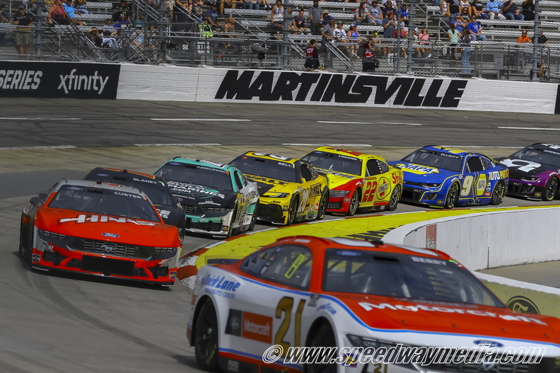 racing out of turn 4.jpg