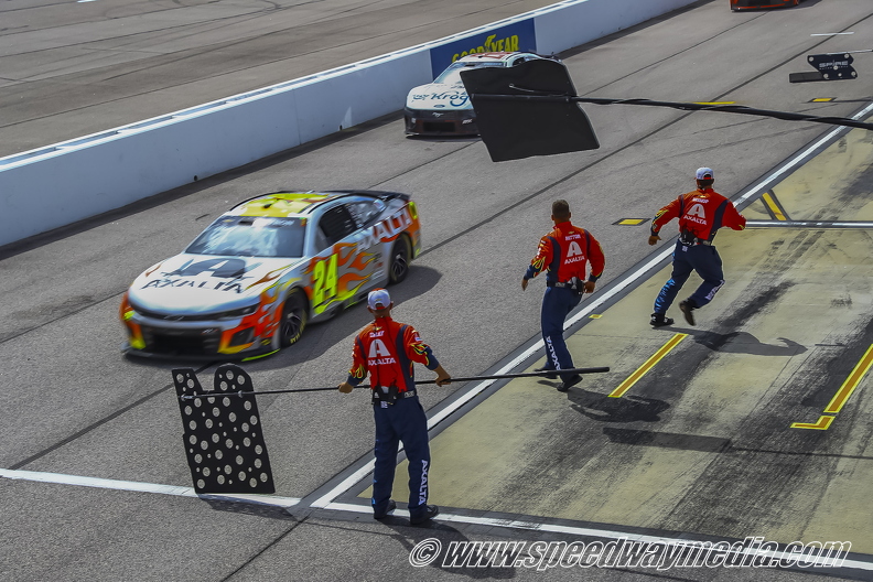 pit road send off 3.jpg