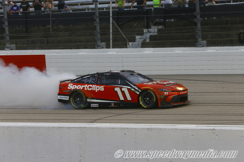 Denny Hamlin burn out 2.jpg