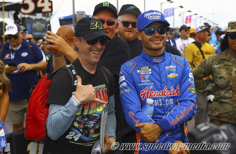 Kyle Larson with fan.jpg