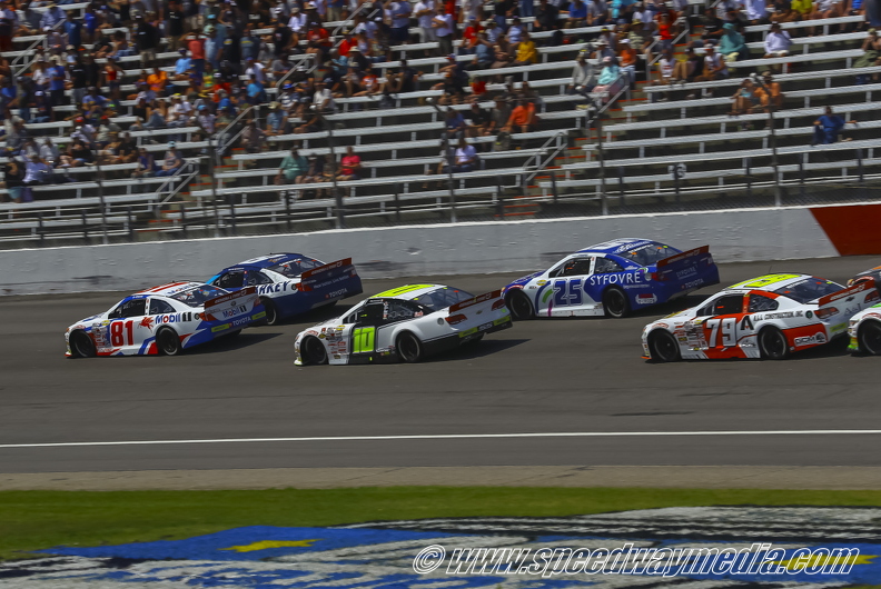 late race restart.jpg