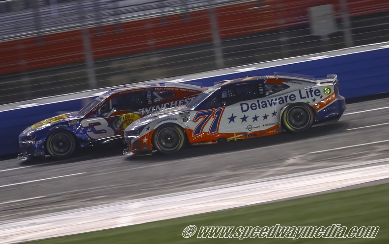 Michael McDowell and Austin Dillon battling for position.jpg
