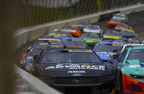 Ryan Blaney being crowded