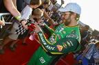 Daniel Suarez signing autographs