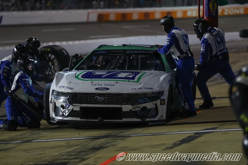 Chris Buescher's pit stop 9.jpg