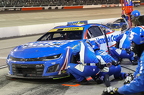 Kyle Larson pit stop 3