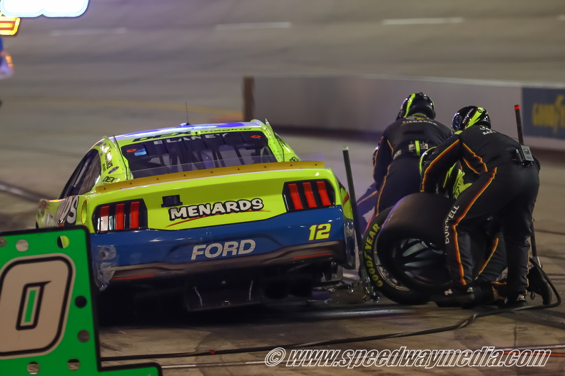 Ryan Blaney pitstop.jpg