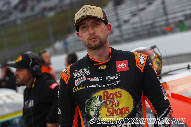 Martinsville Xfinity 500 (15).jpg
