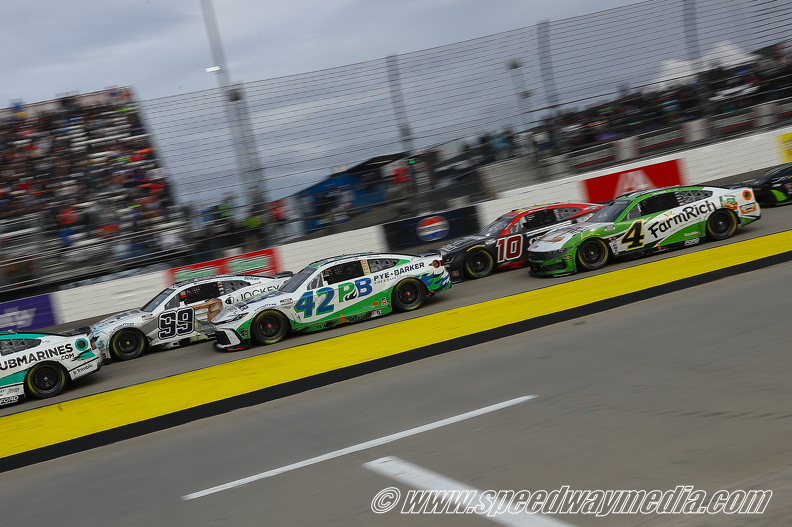 Martinsville Xfinity 500 (64).jpg