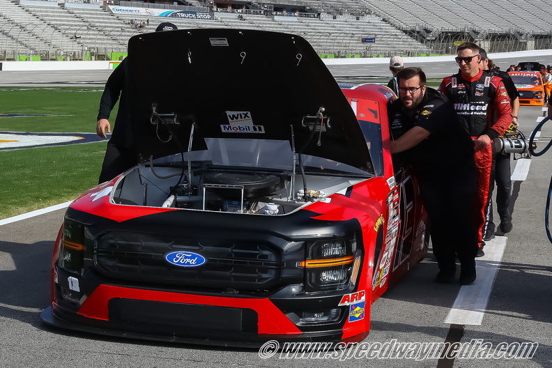 Atlanta EchoPark Speedway Craftsman Trucks (4).jpg