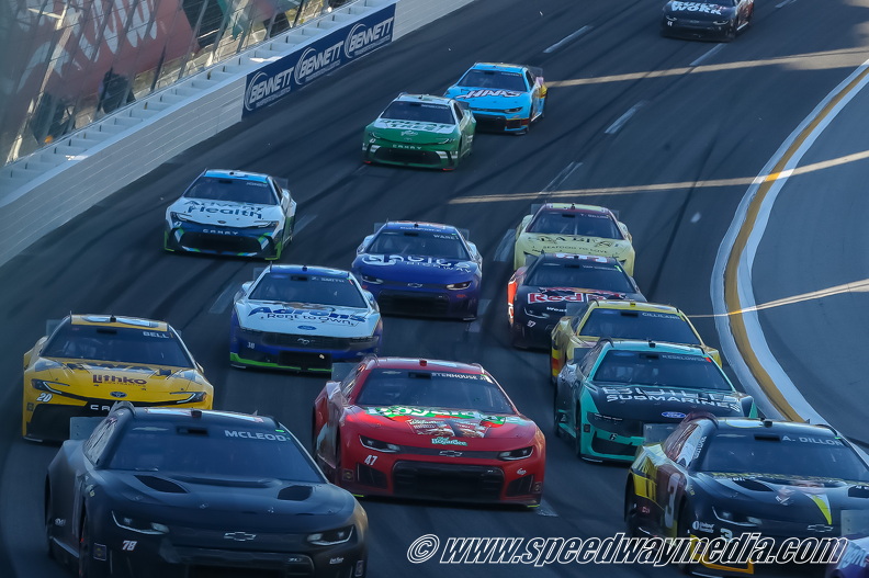 Atlanta Speedway  EchoPark Speedway AutoTrader 400 (38).jpg