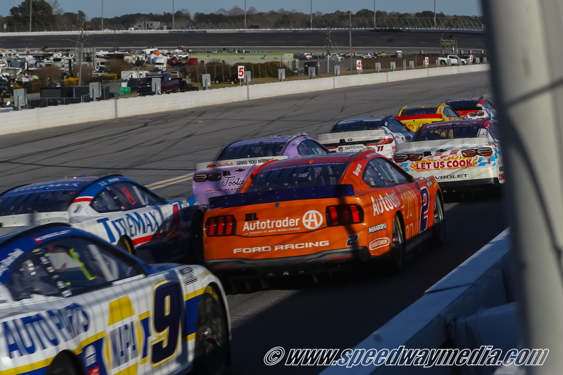 Atlanta Speedway  EchoPark Speedway AutoTrader 400 (41).jpg