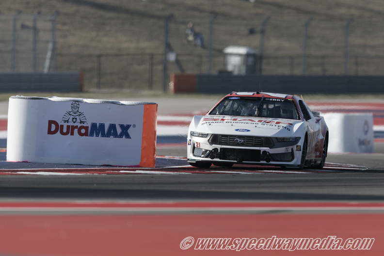 DuraMAX Texas Grand Prix-34.jpg