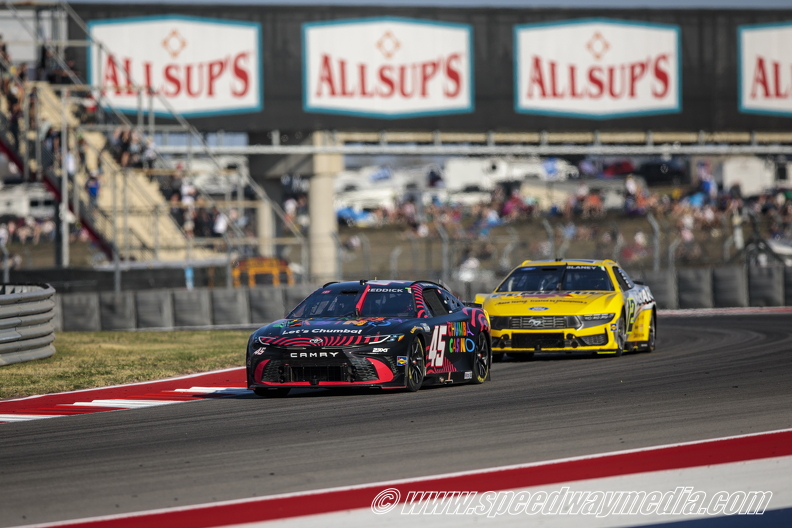 DuraMAX Grand Prix Race Day-11.jpg