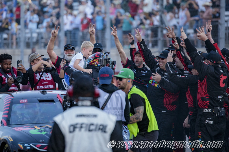 DuraMAX Grand Prix Race Day-23.jpg