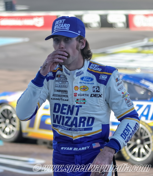Ryan Blaney winner Streight Talk Wireless 500 - Phoenix Raceway - Ron Olds 2.JPG