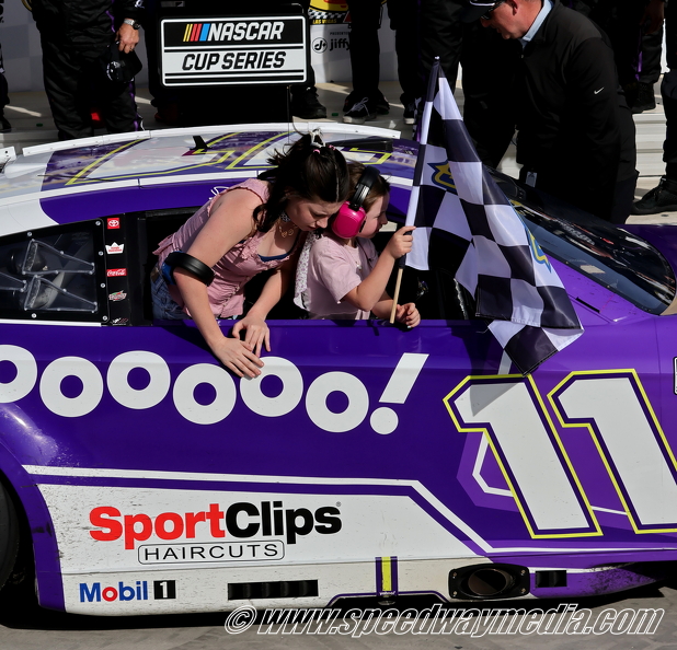 Denny Hamlin winner 4 .JPG