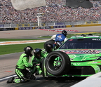 pit stop action 3