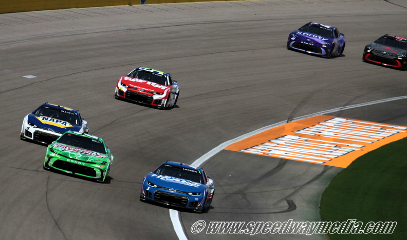 low lane for Larson.JPG
