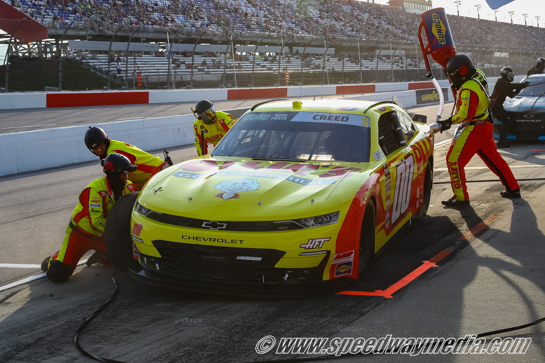 Darlington Raceway O\'Reillys  (3).jpg