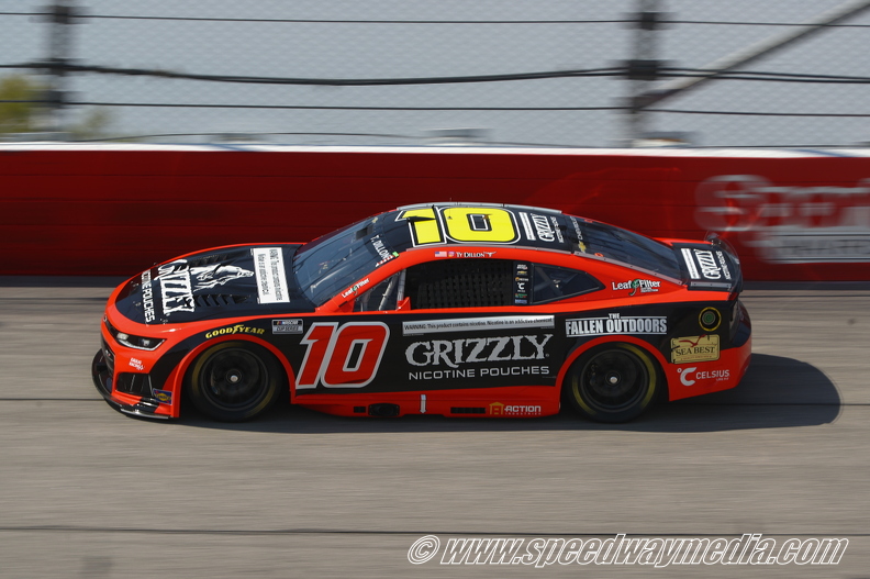 Darlington Raceway Goodyear 400 (7).jpg