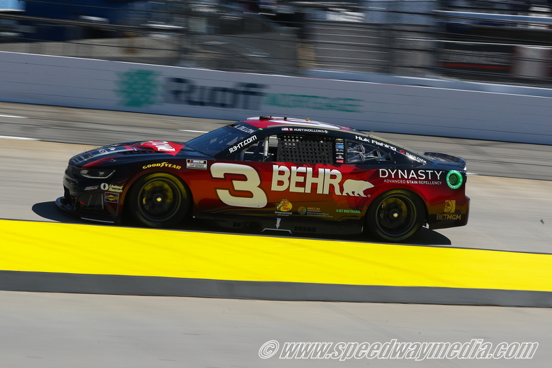 Martinsville Cup Cook Out 400 (17).jpg