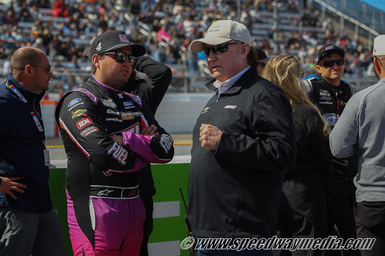 Martinsville Cook Out 400  (14).jpg