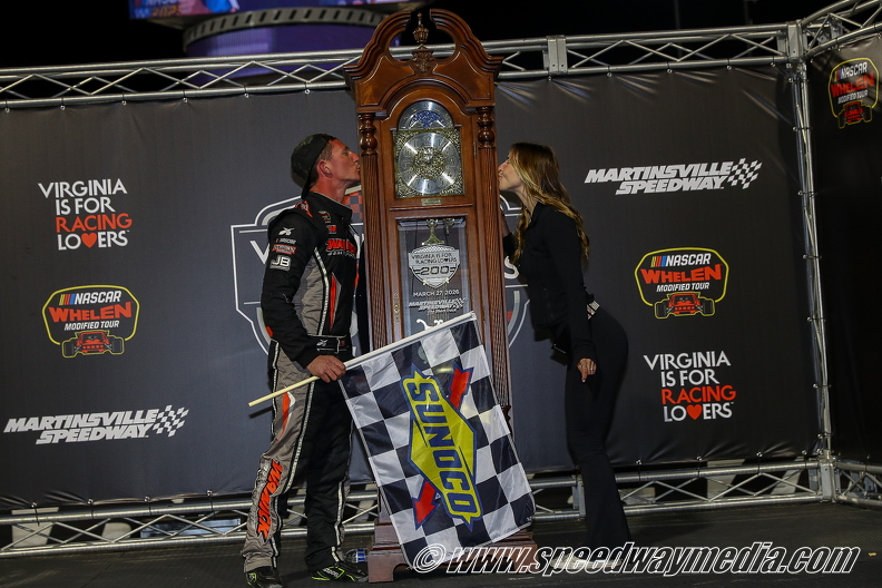 Martinsville Speedway Whelen Modifieds Virginia is for lovers 200 (20).jpg