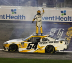 Taylor Gray victory fan salute 