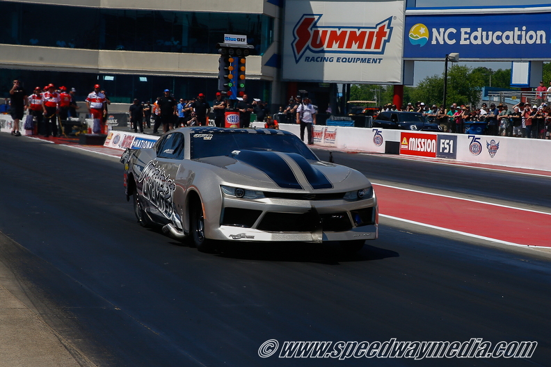 Zmax 4-Wide Nationals NHRA qualifing (42).jpg