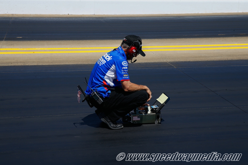 Zmax 4-Wide Nationals NHRA qualifing (45).jpg