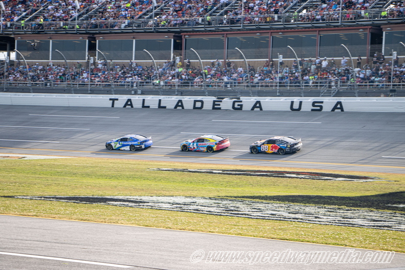 Cup_Race218.jpg
