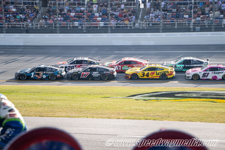 Cup_Race222.jpg